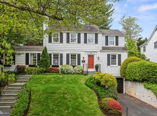 5910 Woodacres Dr, Bethesda, MD 20816