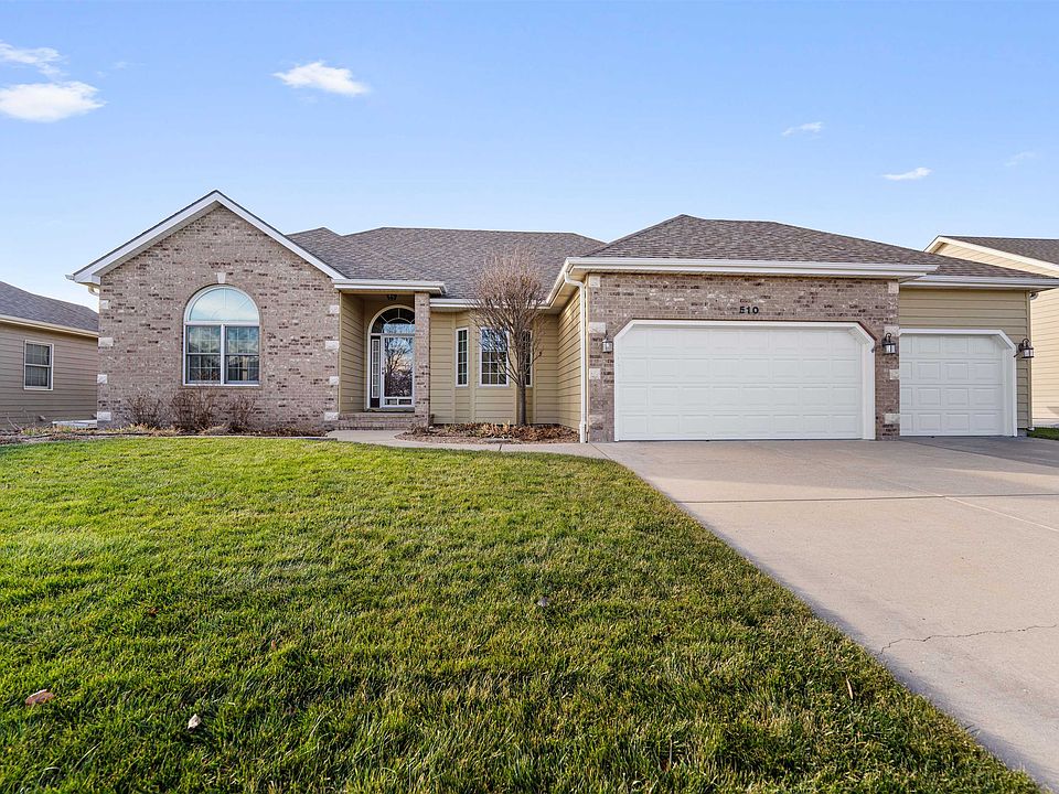 1st image of 510 S Estates Dr