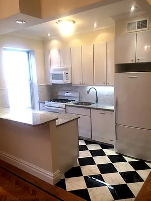 Rented by Manor Management | media 2