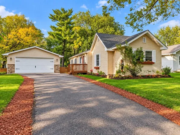 71 63 1/2 Way NE, Fridley, MN 55432