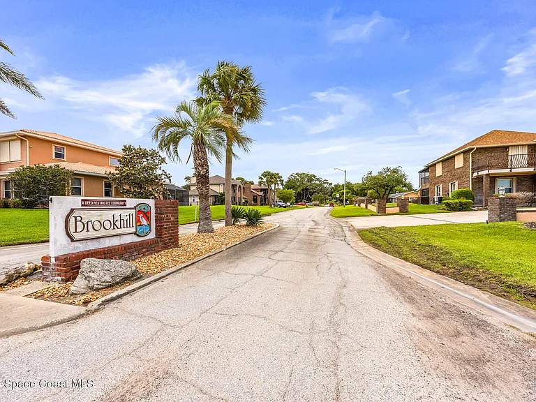 105 Brookhill Dr — Photo 44