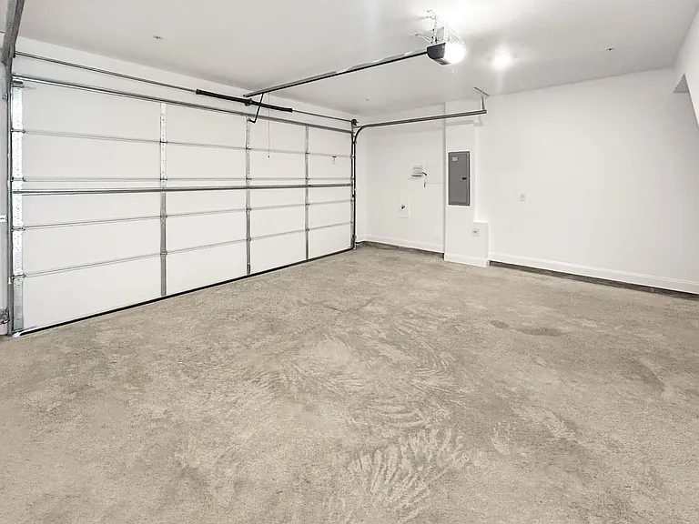 403 Burgundy Way — Photo 38