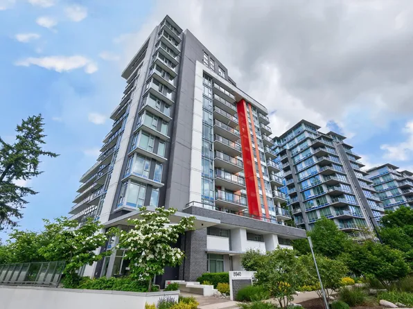 8940 University Cres #1103, Burnaby, BC V5A 0E7