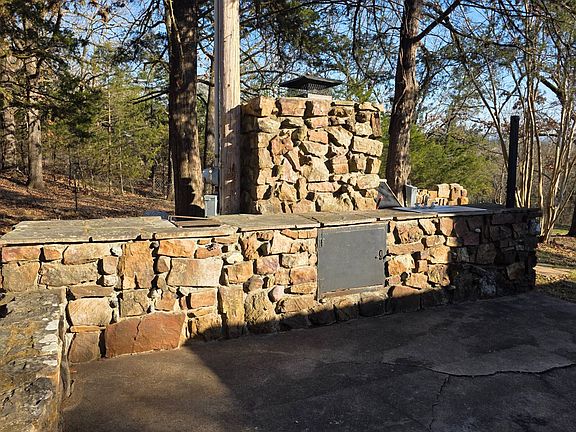 3rd image of 27439 Potts Mountain Rd