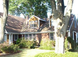 76 Winton Pl, Stratford, CT 06614