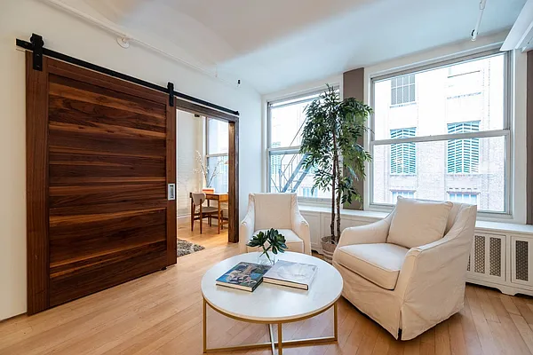 Sold by Industrie Residential | media 6