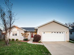 1901 13th St, Silvis, IL 61282