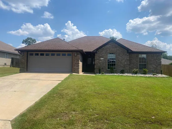 310 Merril Dr, Benton, AR 72015