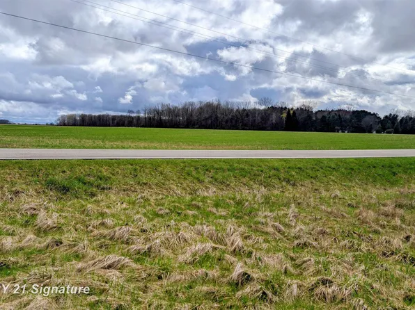 5160 Barnes Rd, Millington, MI 48746