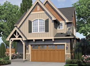 1124 36th Ave NE, Olympia, WA 98506