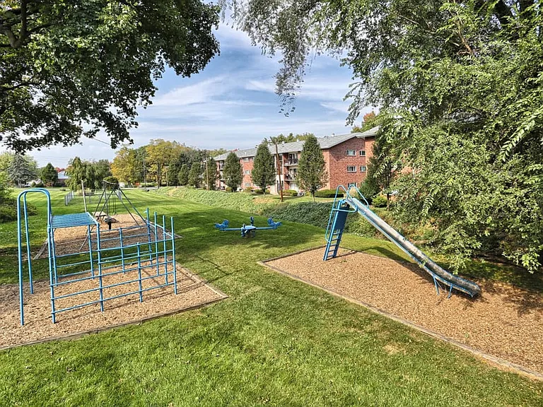 217 Francis Cadden Pkwy #202-1 — Photo 13
