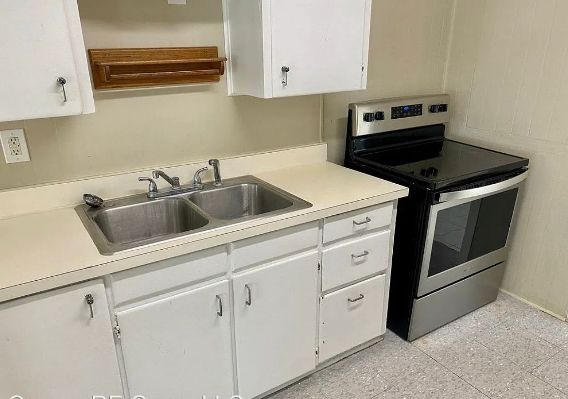 2 bed, 978 sqft, $1,850 — Photo 4