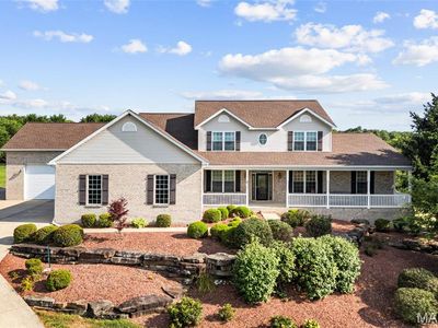 3524 Sweet Briar Ln, Columbia, IL, 62236