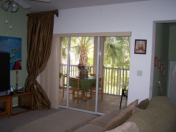 Front room/lanai