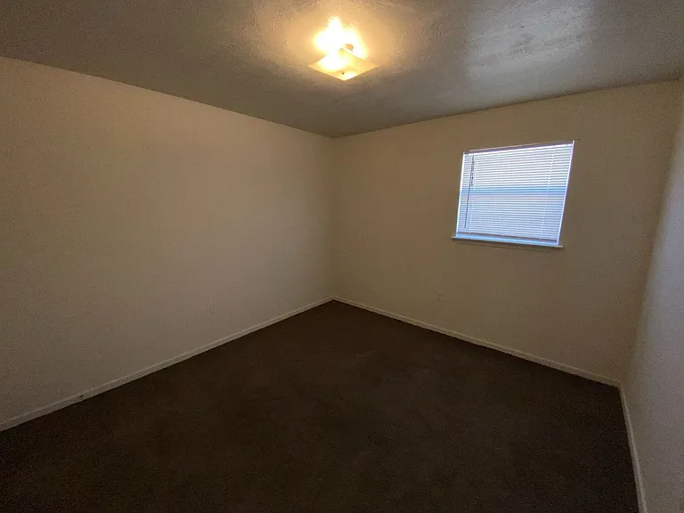 307 Sunset Ln #6 — Photo 7