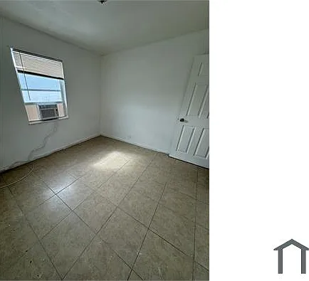 1127 N Rosemary Ave #1127 — Photo 5