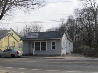 5 Mastic Rd, Sound Beach, NY 11789