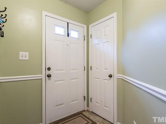 4th image of 117 S McLean Ct