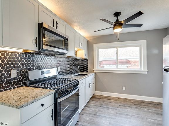 4th image of 5802 Luelda Ave