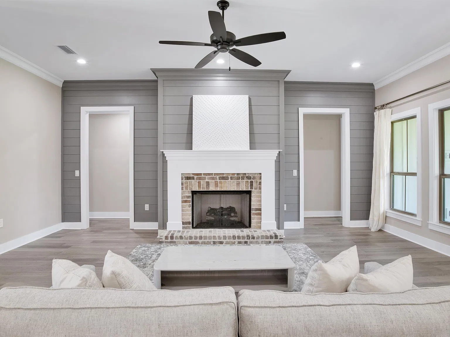 4 bed, 3.5 bath, 3081 sqft, $4,000 — Photo 4