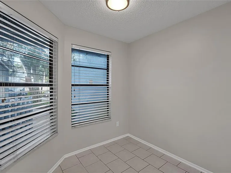 8313 Citrus Chase Dr — Photo 8