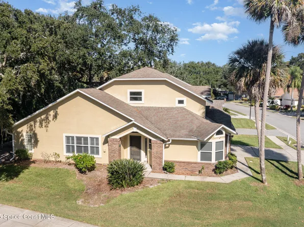670 Lakewood Ln, Titusville, FL 32780