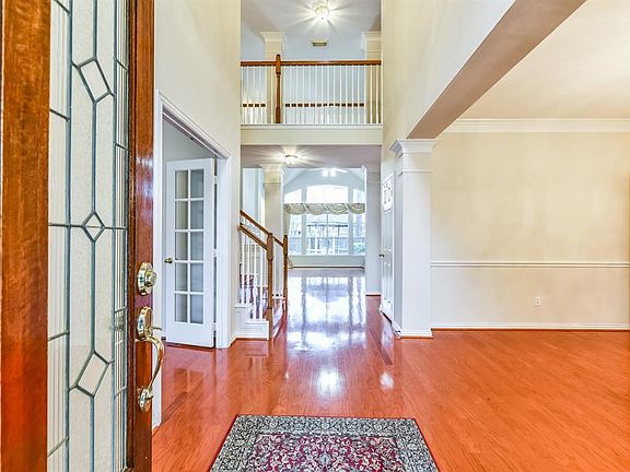 4th image of 15838 Barrow Cove Dr