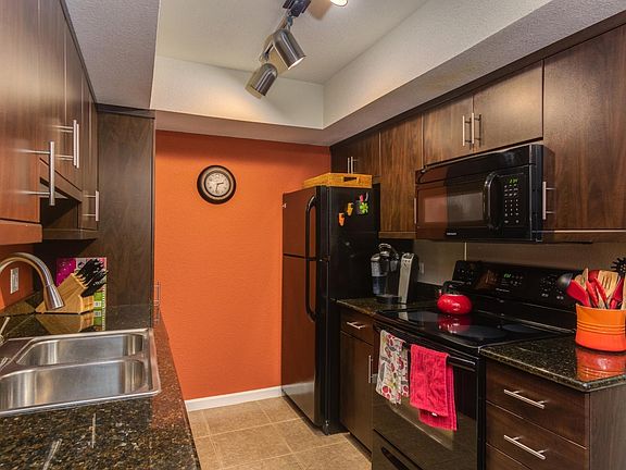 3rd image of 7350 N Via Paseo Del Sur APT P102