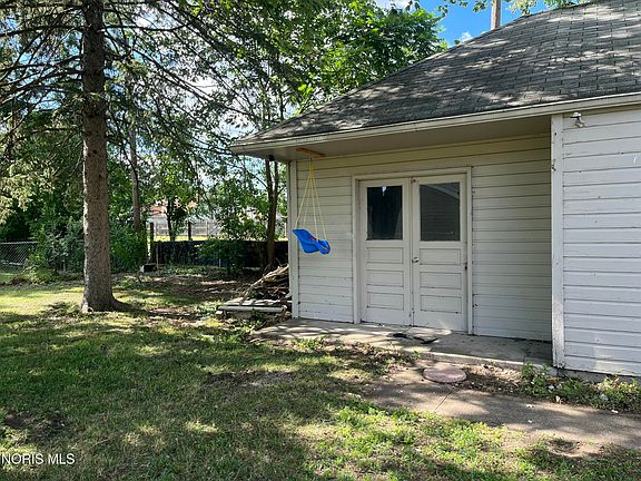 5th image of 5841 Pickard Dr