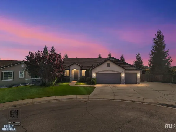 10613 Coulthard Dr, Bakersfield, CA 93314