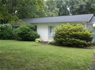 130 Redwood Bend Rd, King, NC 27021