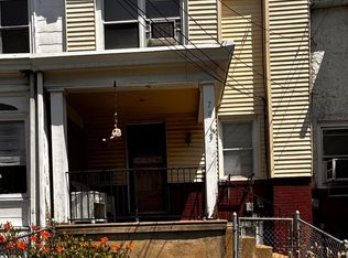 7033 Radbourne Rd, Upper Darby, PA 19082