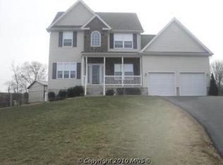 54 Thorn Hill Ln, Gerrardstown, WV 25420