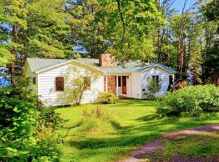 11293 Des Rochers Rd, Pelkie, MI 49958