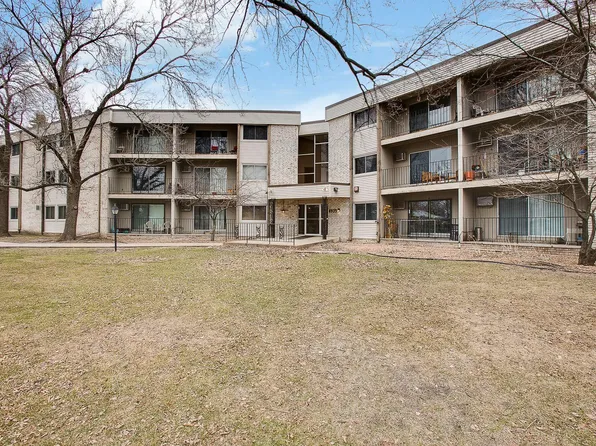 8935 Old Cedar Ave S APT 109, Bloomington, MN 55425