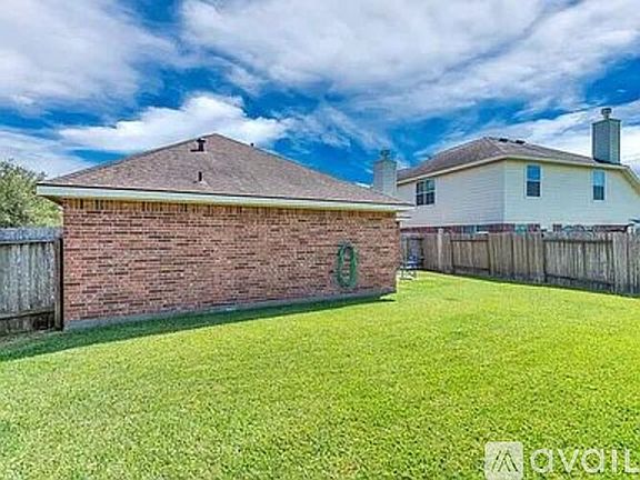 5th image of 16810 Great Oaks Glen Dr