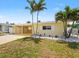 16126 4th St E, Redington Beach, FL 33708
