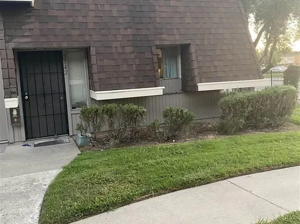 5742 Hillsdale Blvd, Sacramento, CA 95842