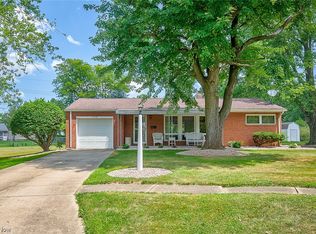 1538 Carole Cir, Salem, OH 44460