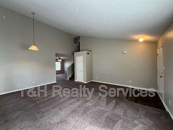 5th image of 1271 Constitution Dr