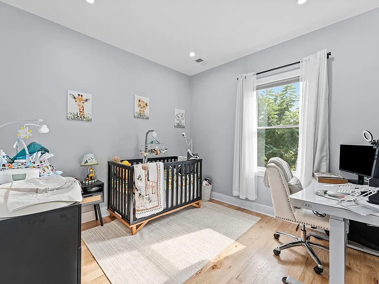 335 Virginia Ave — Photo 11