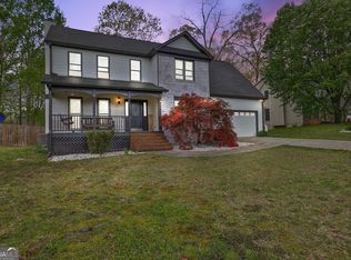 1360 Barclay Dr, Lawrenceville, GA 30043