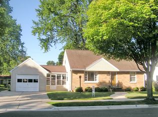 1373 Langlade Ave, Green Bay, WI 54304