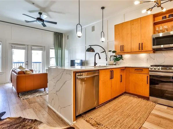 870 Inman Village Pkwy NE APT 403, Atlanta, GA 30307