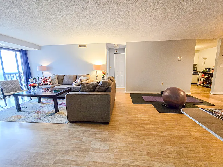 500 Salem St #602 — Photo 1