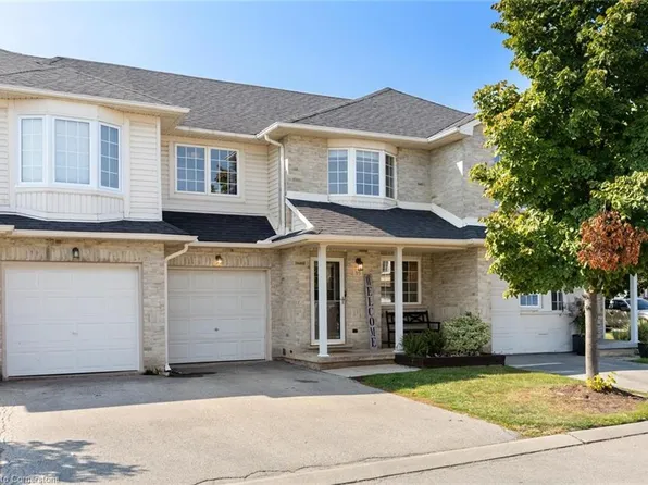 24 Kenyon Cres Unit 35, Grimsby, ON L3M 5S4