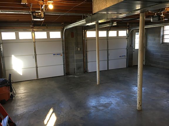 2nd image of 2300 Arroyo Dr
