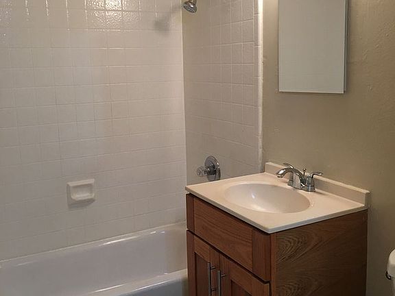 5th image of 424 88th St APT 7