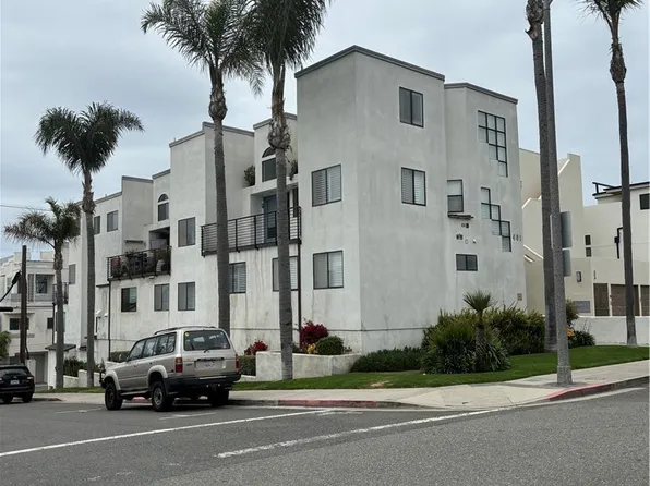 225 4th St, Hermosa Beach, CA 90254