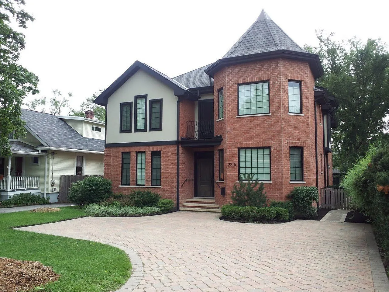 2215 Glenview Rd photo 1